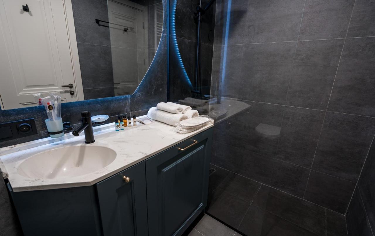 Studio Apartment In New Gudauri Redco Block F2 المظهر الخارجي الصورة
