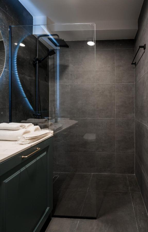 Studio Apartment In New Gudauri Redco Block F2 المظهر الخارجي الصورة